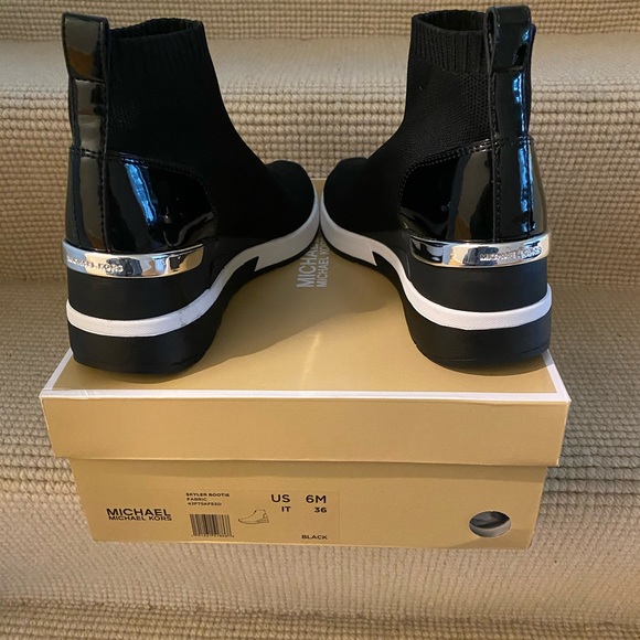 Authentic Skylar Stretch knit sock sneaker - Picture 5 of 8